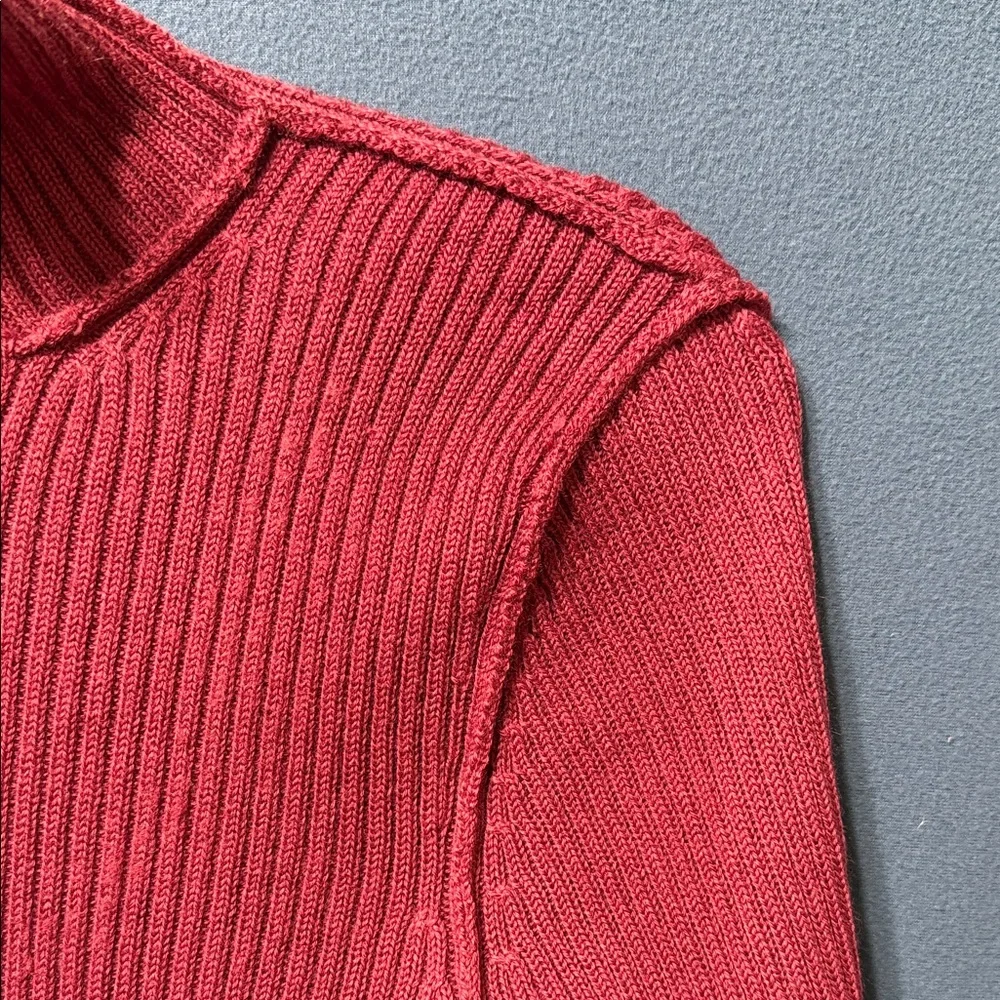 Burgundy Ribbed Turtleneck Sweater Used Size M